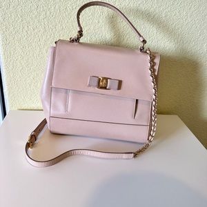 Authentic salvatore ferragamo Leather bag